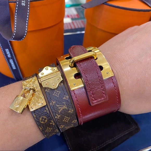 HERMES Rouge H Box Leather Gold Plated Intense cuff Bracelet Small - Picture 10 of 12